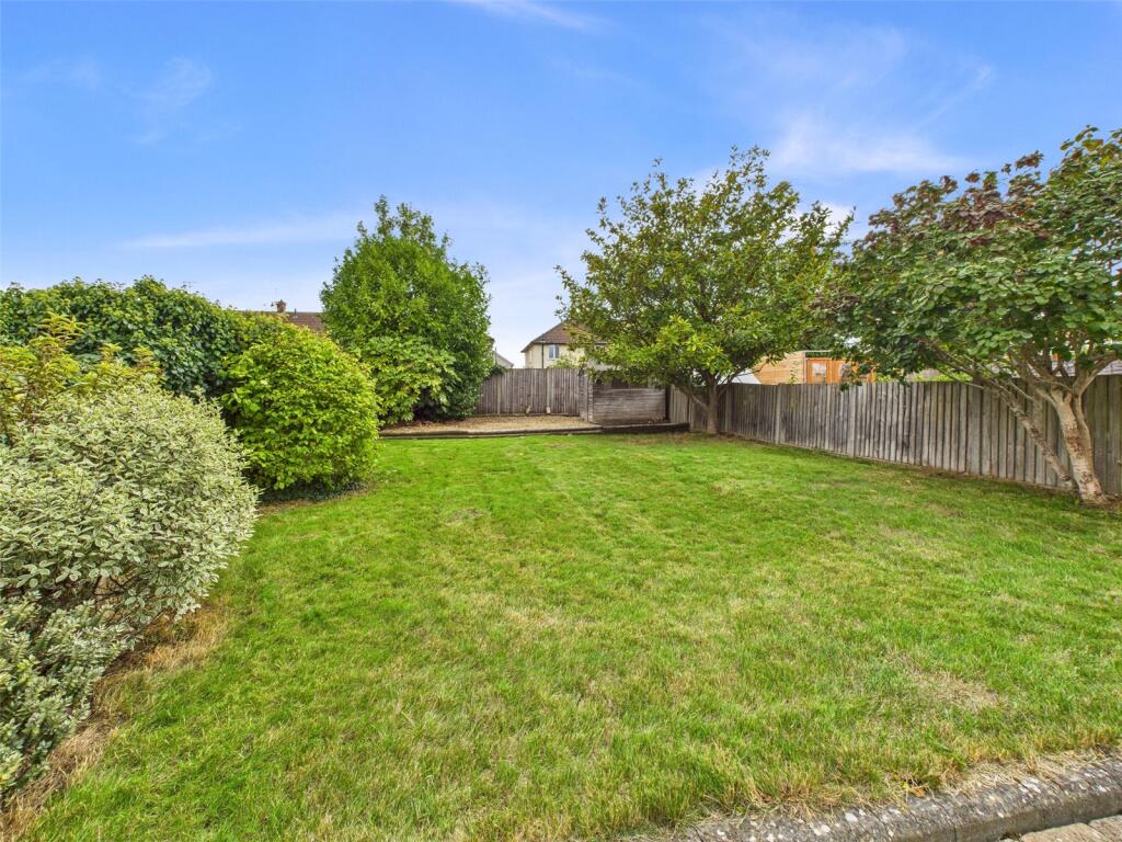 House in Cheltenham, Kingsditch, Hesters Way - View 4
