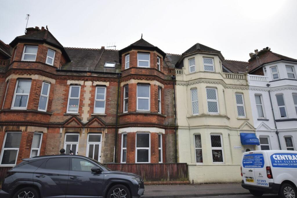 Main image of property: 5 BED Student property