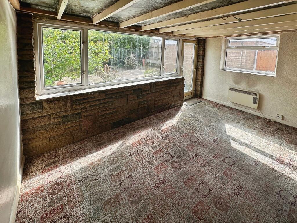 Henhurst Ridge, Burton-On-Trent, DE13 photo 4