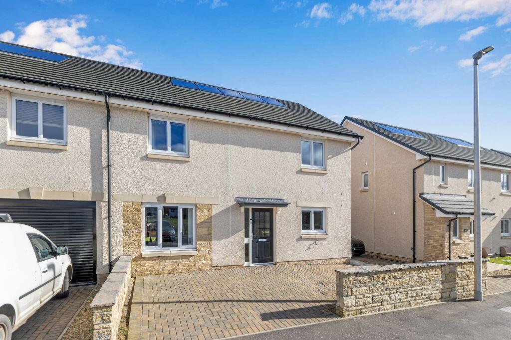 Main image of property: 24 Juniper Avenue, Ormiston, EH35 5AD