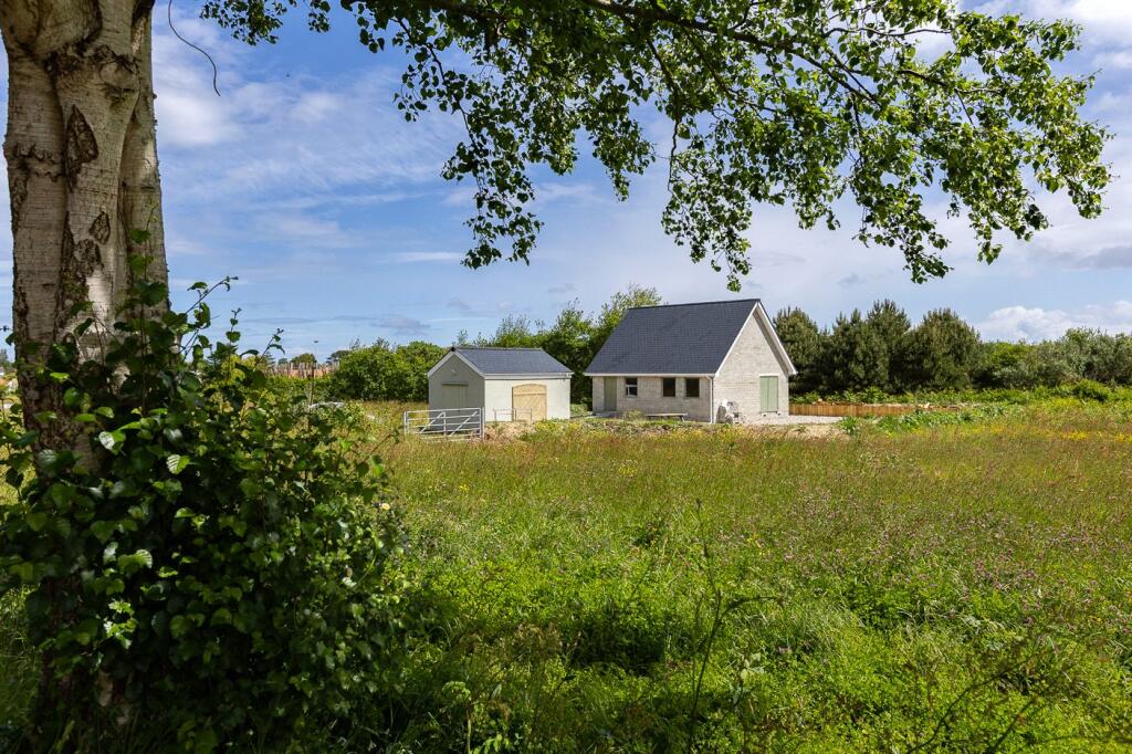Main image of property: Vielle Vinnaire, Hougues Magues Lane, St Sampson, GY2