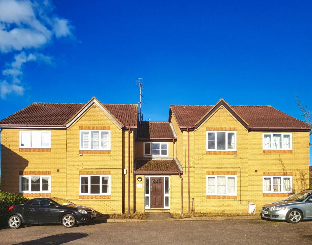 Main image of property: Bantock Close, Browns Wood, Milton Keynes, MK7