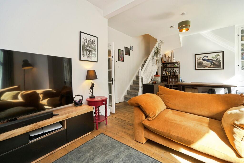 House in Bradford - View 5
