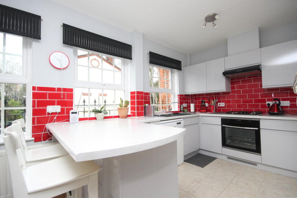 Additional image 7 of Ventry Close, BRANKSOME PARK, BH13