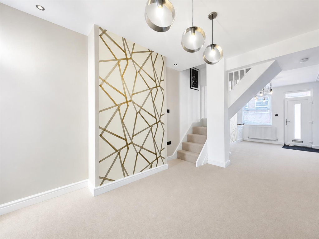 House in Leicester - More