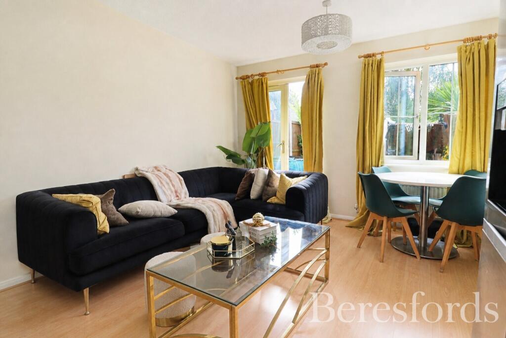 House in Chelmsford, Chelmer - View 2