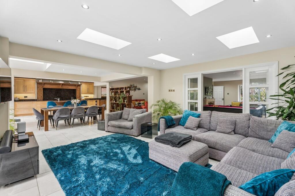 House in Langford, Central Bedfordshire - View 4