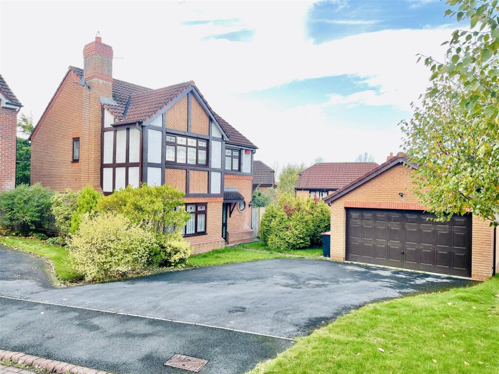 Main image of property: Waverton Close, Kingsmead, Northwich