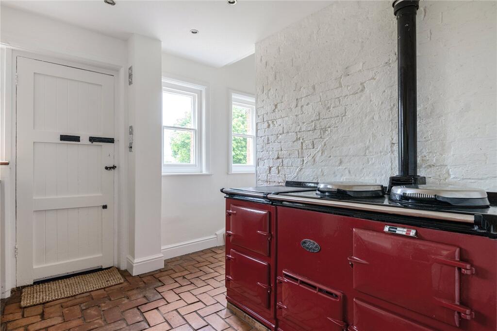 House in Wealden, Long Man - More