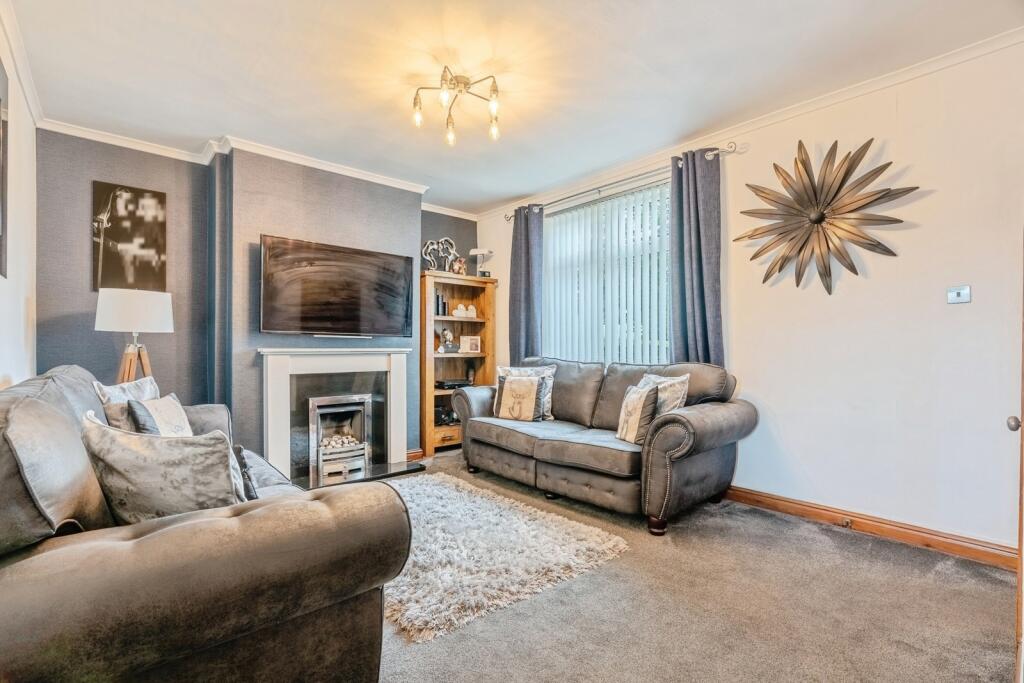House in Pendle, Nelson - View 3