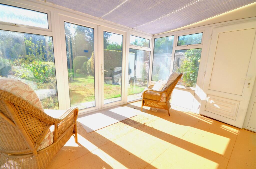 House in Tandridge, New Chapel, Horne - View 5