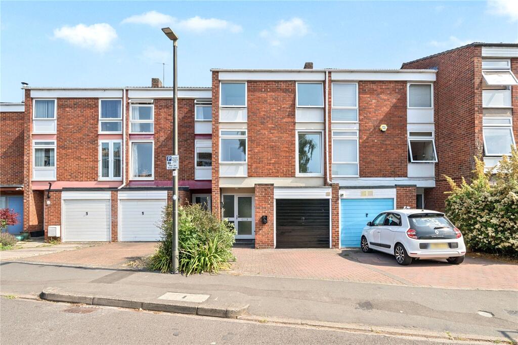 Main image of property: Harefields, Oxford, Oxfordshire