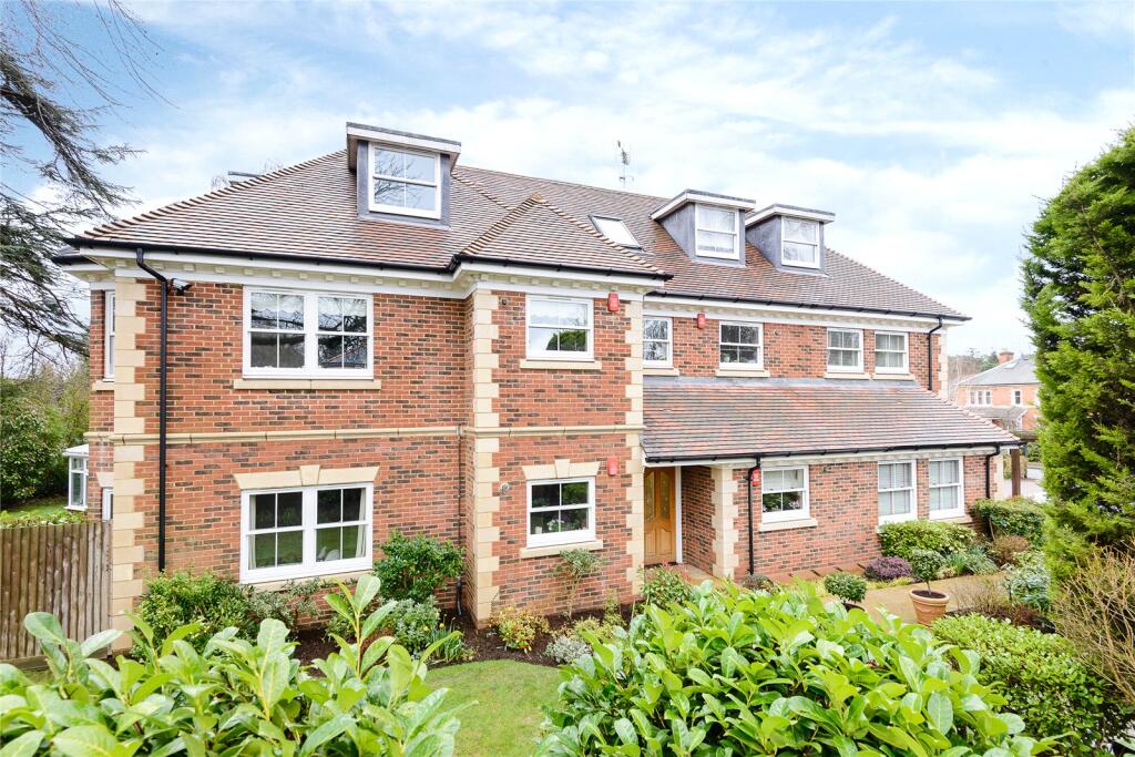 Main image of property: Robinwood, Onslow Road, Sunningdale, Berkshire, SL5