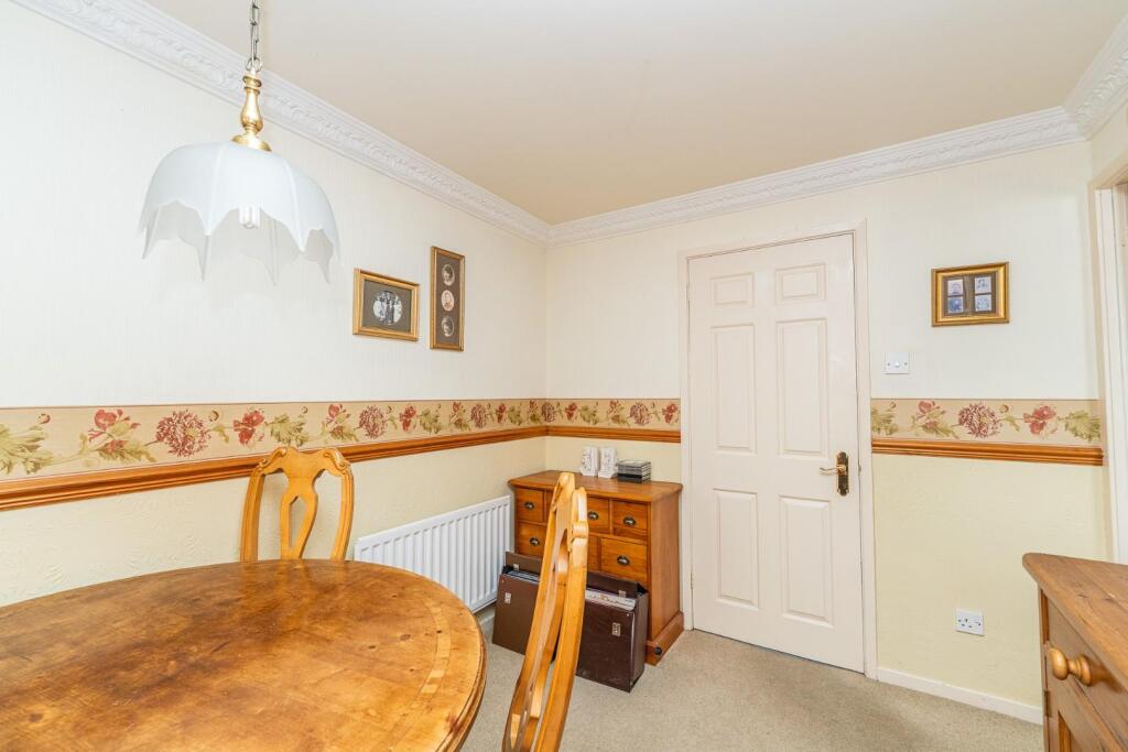 House in Walsall, Ryders Hayes, High Heath - More