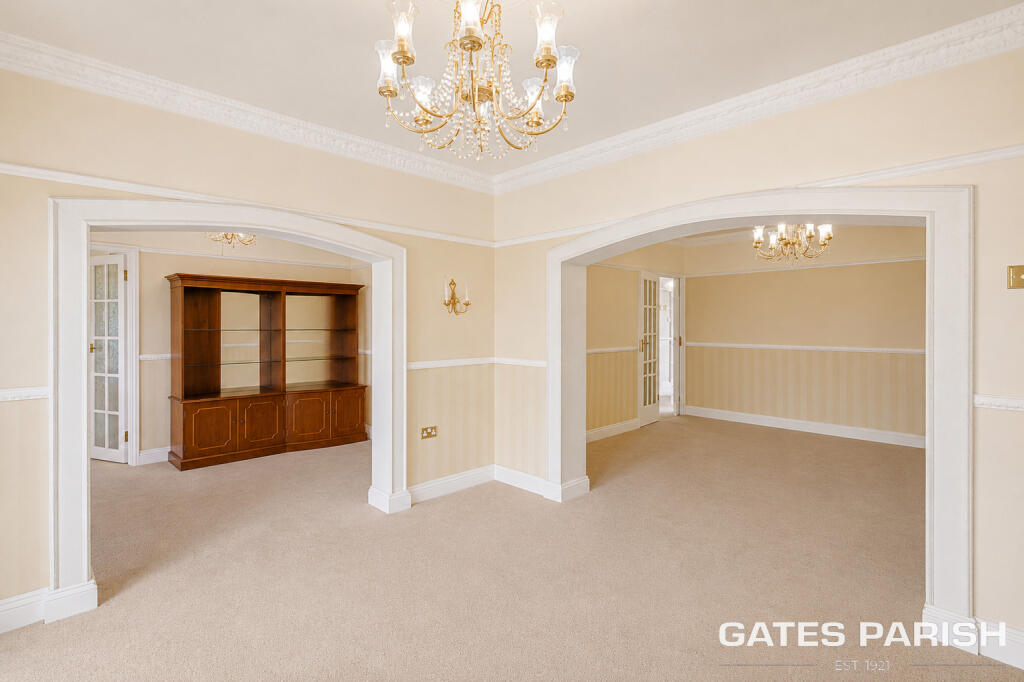 House in London, Upminster - More