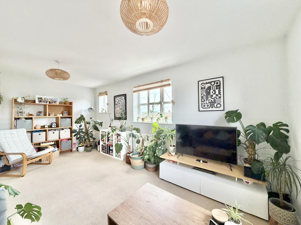 Apartment in Taunton, Obridge - View 4