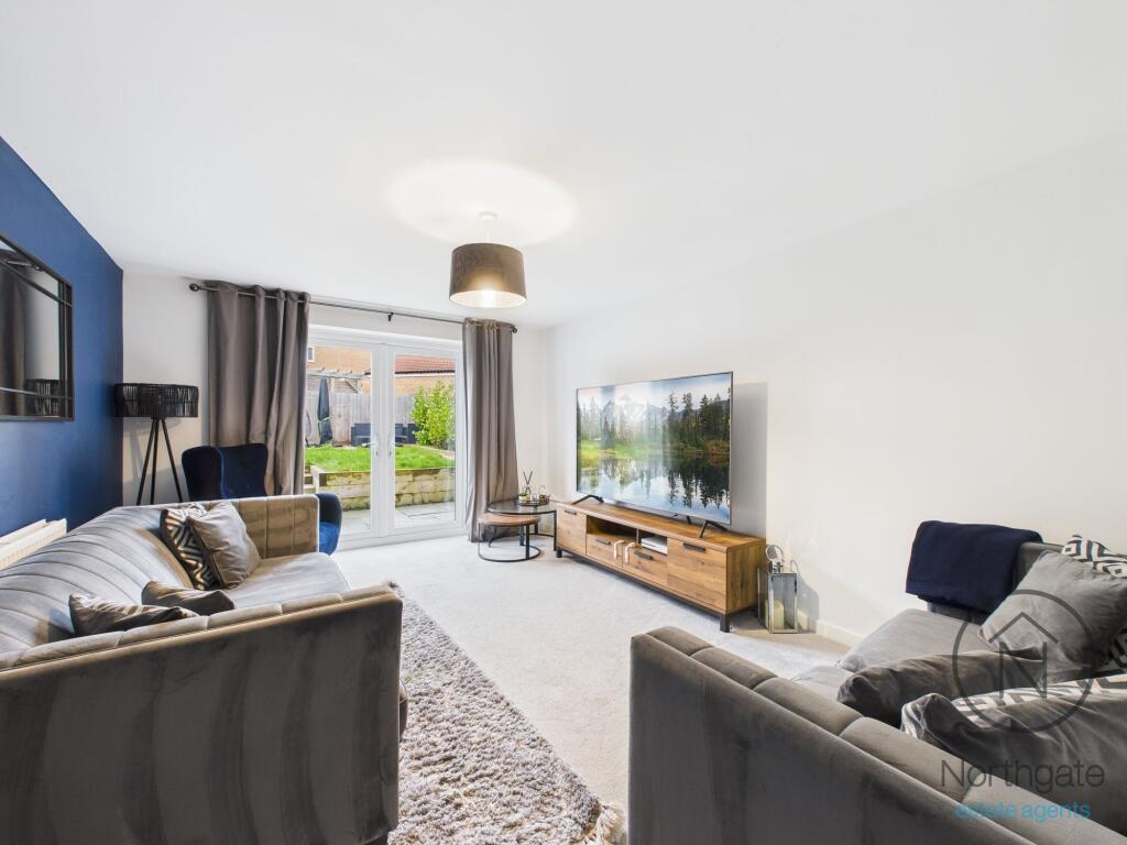 Chestnut Way, Newton Aycliffe, DL5 photo 3