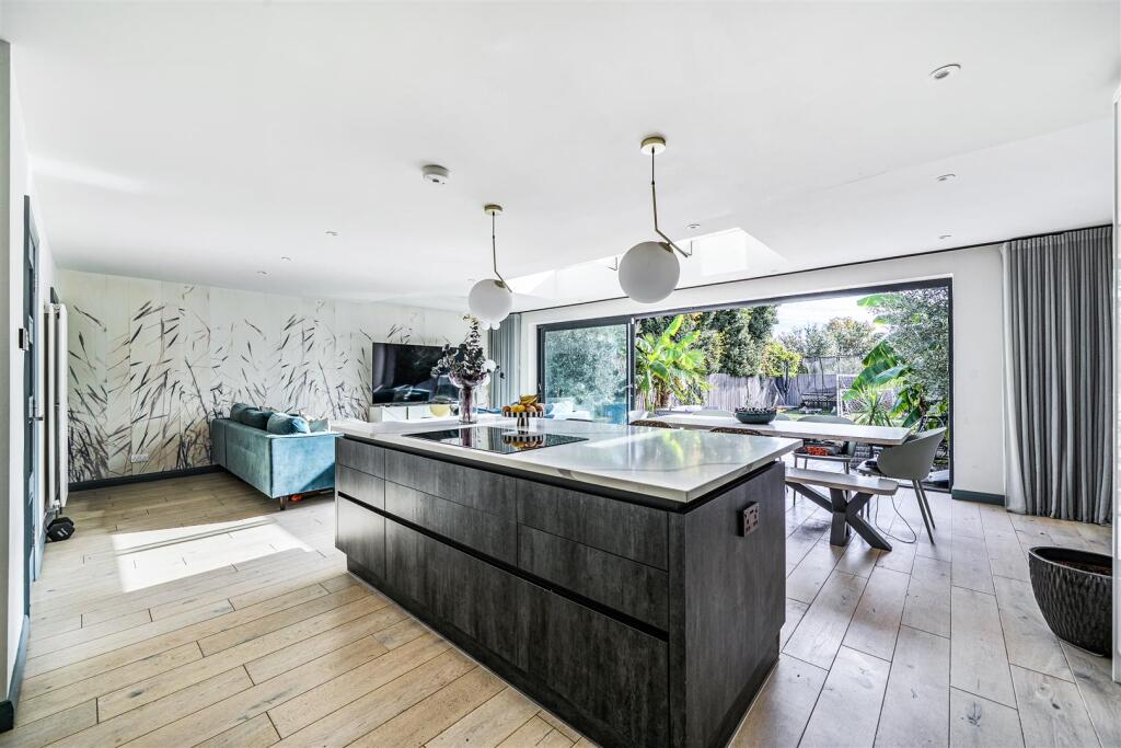 House in Maidenhead, St Marks - View 3