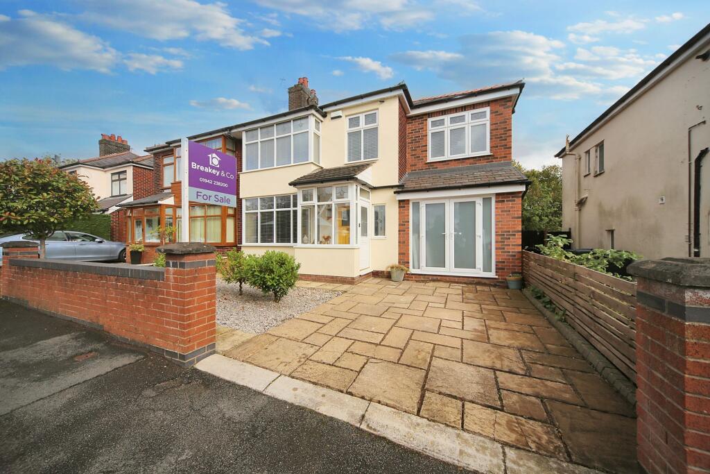 Main image of property: East Mount, Orrell, WN5