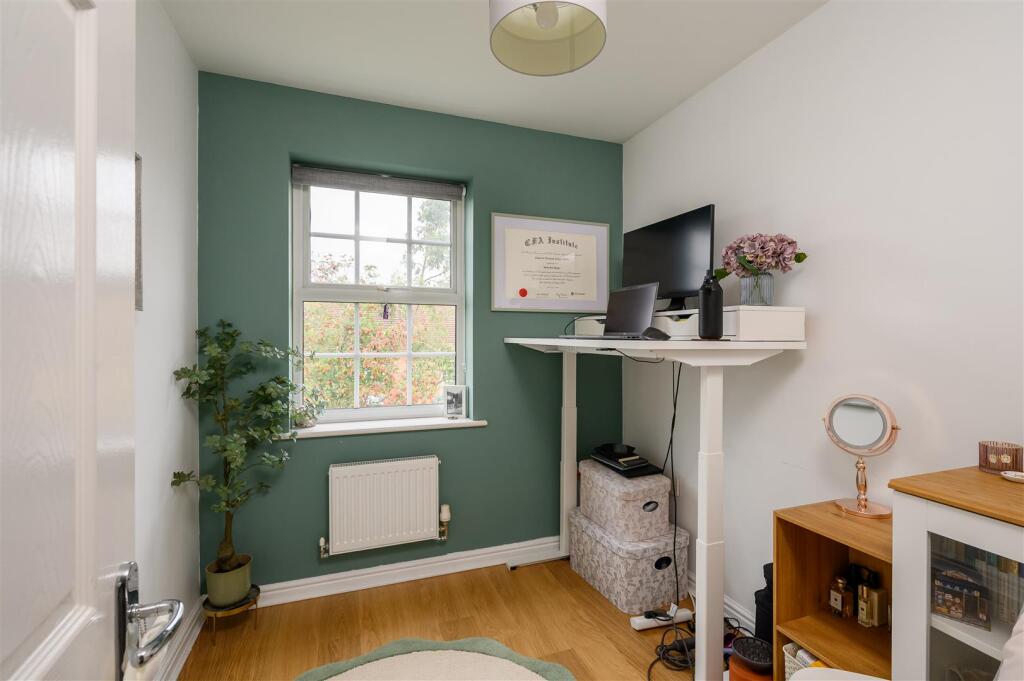 House in York, Ouse Acres, Acomb - More