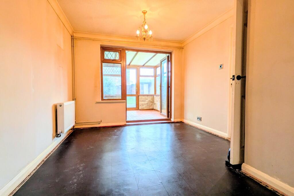 Farmleigh Avenue, Great Clacton photo 4