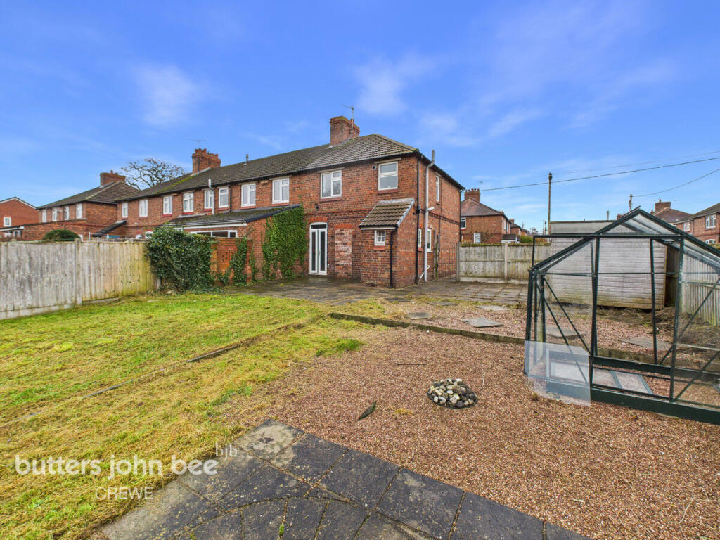 25, Vicarage Road, Haslington photo 3