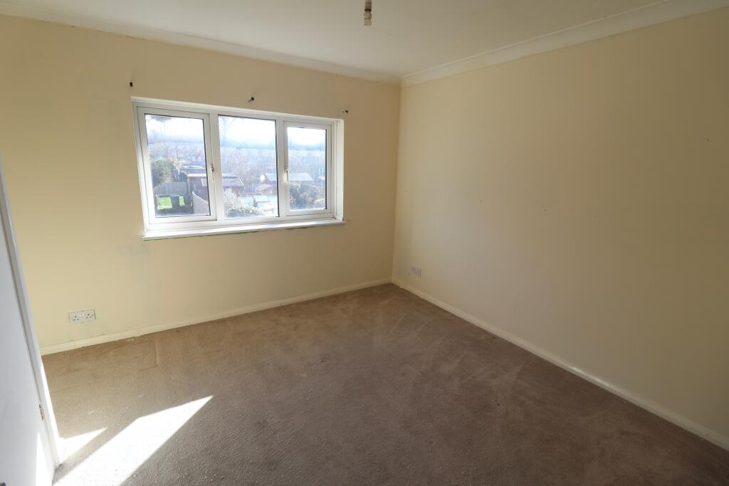 House in Southend-on-Sea - View 4