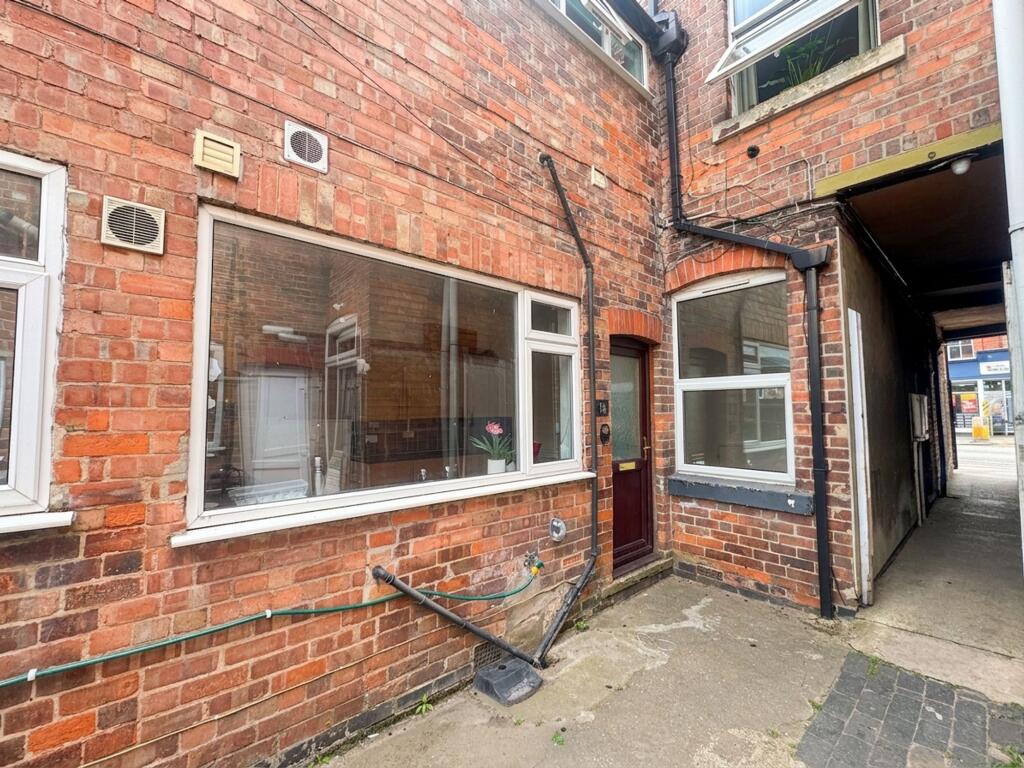 Apartment in Nottingham, Long Eaton - More