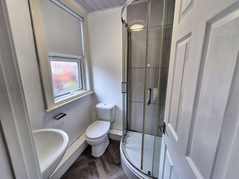 House in Leeds, West Yorkshire - More