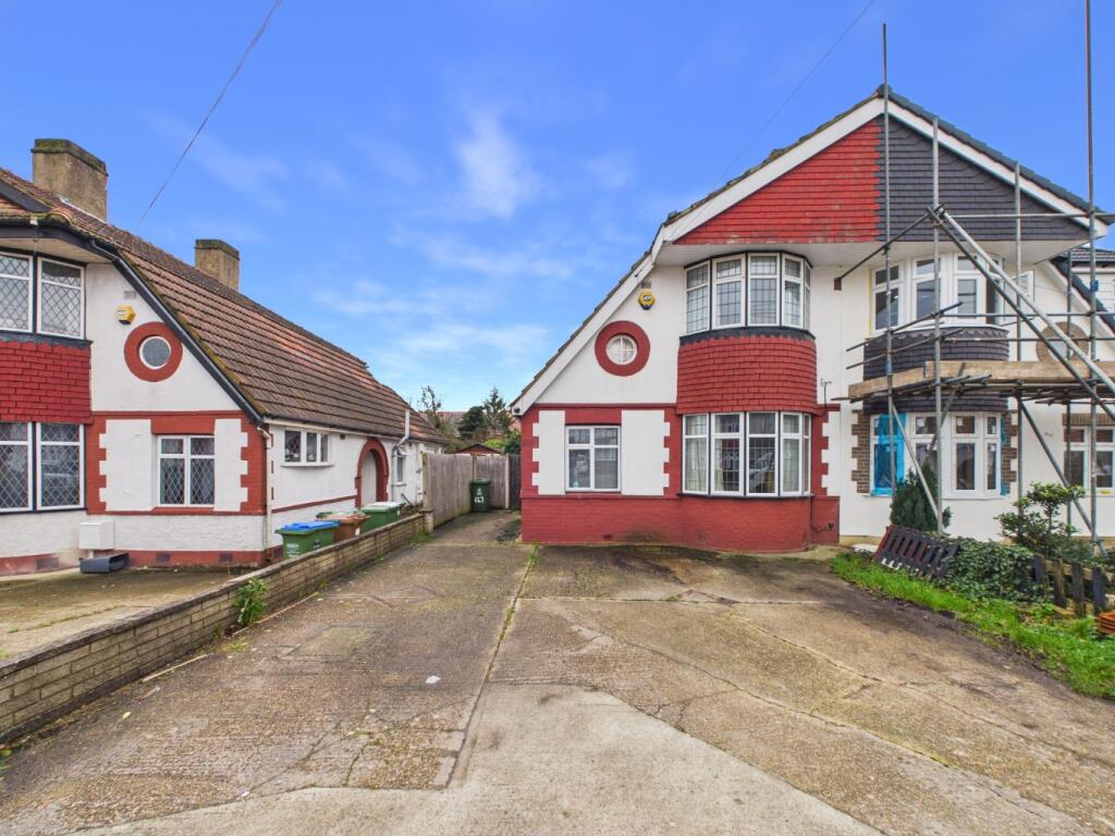 Main image of property: Old Farm Avenue, Sidcup, Kent, DA15