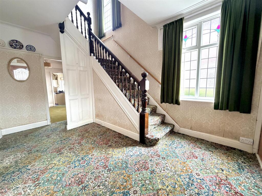 House in Trafford, Greater Manchester - View 5