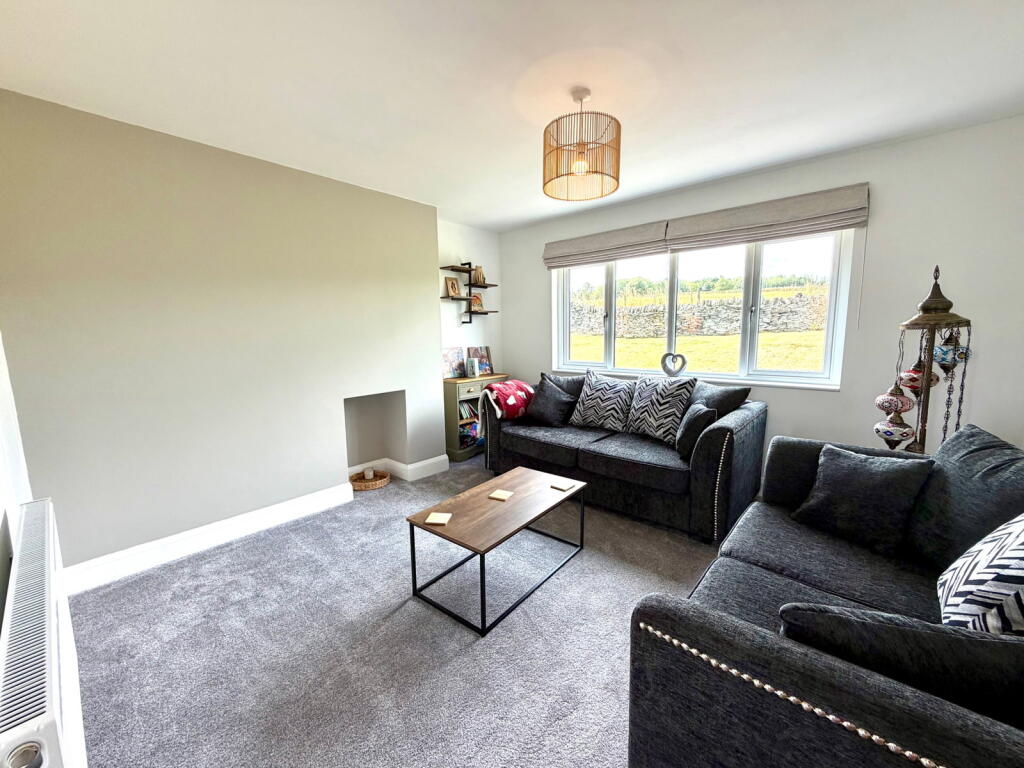 Westfield Avenue, Thurlstone, Sheffield, S36 9RL photo 3