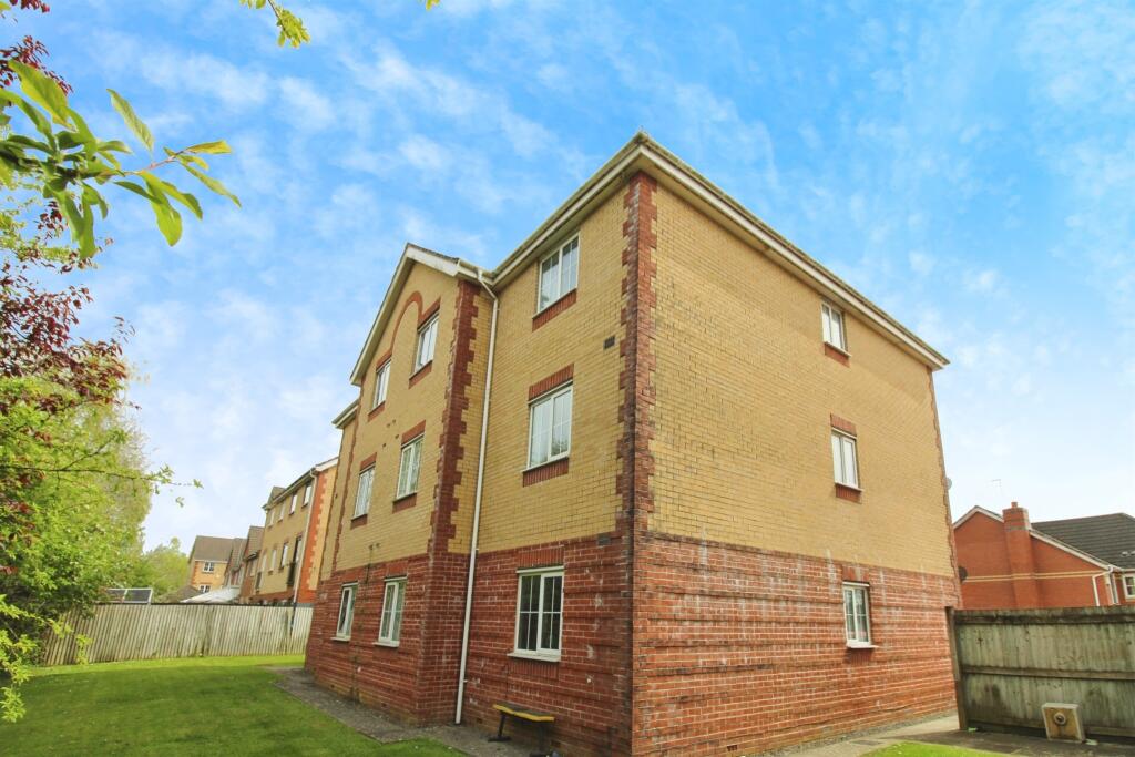 Main image of property: Llwyn David, Barry