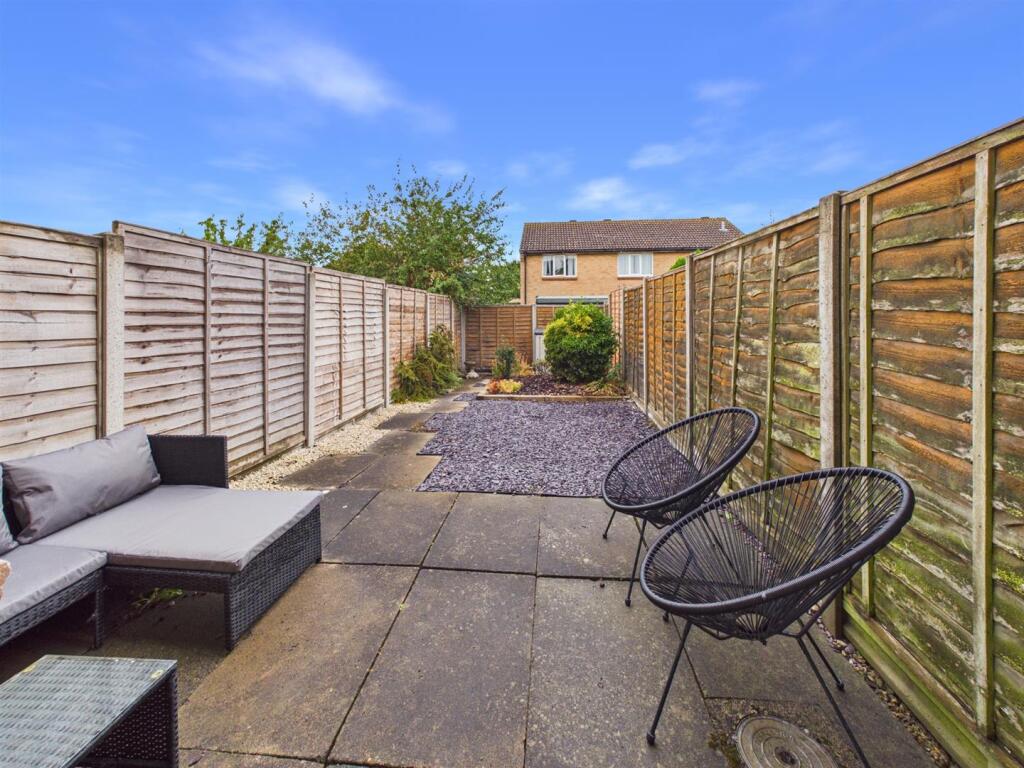 House in Tewkesbury, Churchdown - View 4