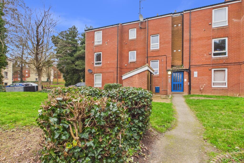 Main image of property: Crestline Court, Northampton, Northamptonshire, NN3