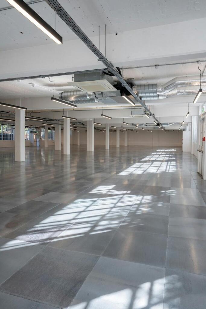 Courtyard Floor, Warehouse