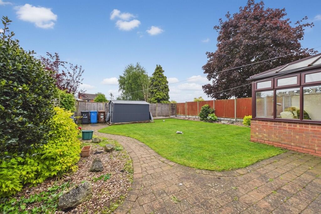 Lanes Close, Kings Bromley photo 4