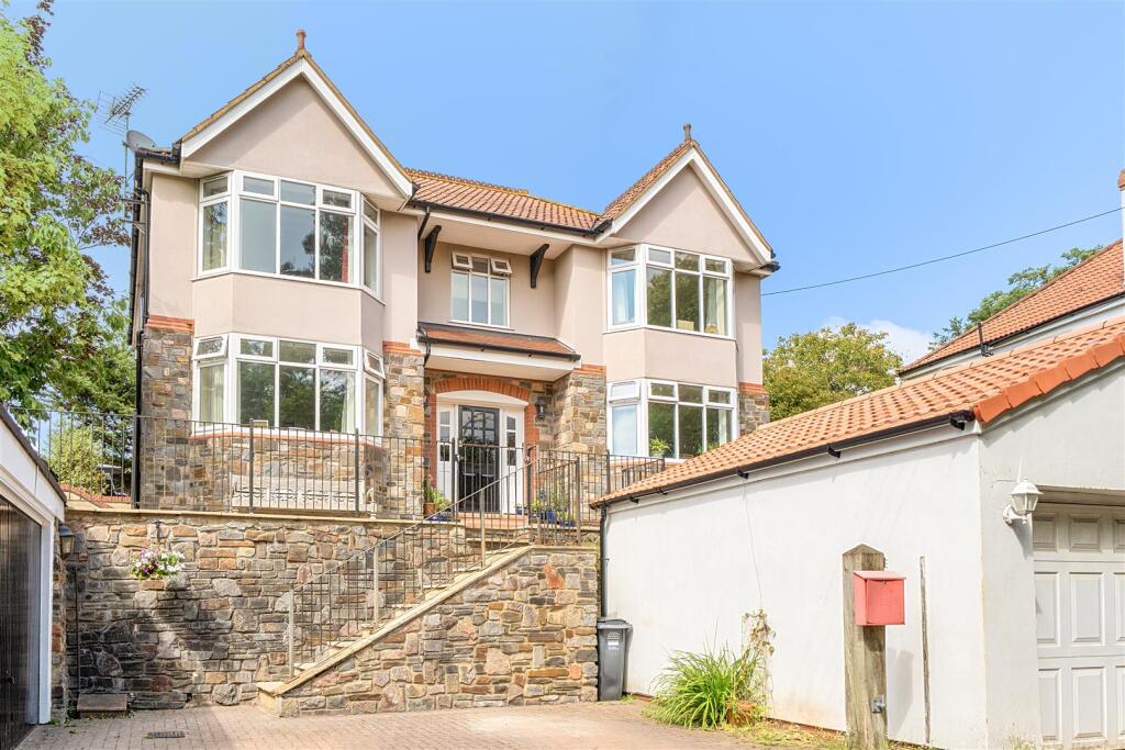 Main image of property: Bucklands Grove, Nailsea, North Somerset