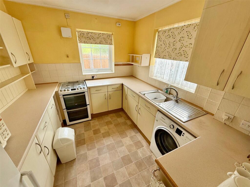 22A, Larches Road, Kidderminster, Worcestershire photo 2