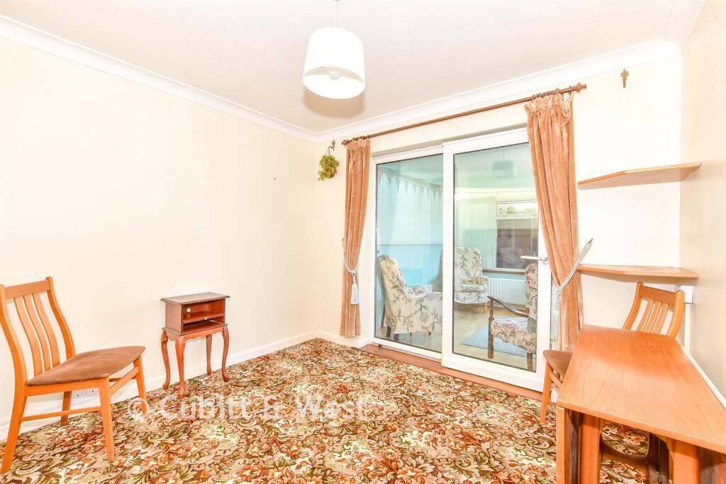 Churcher Road, Westbourne, Hampshire - More