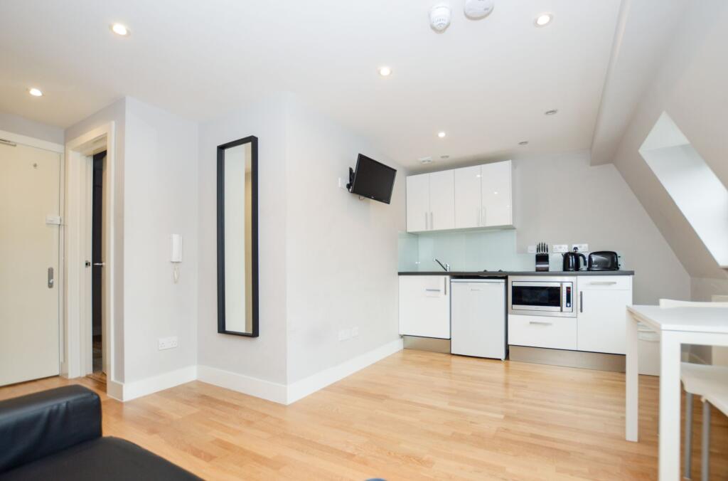 Apartment in London, Maitland Park, Kentish Town - View 3