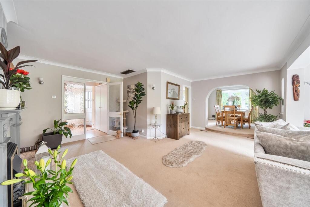 Highclere Drive, Camberley - View 3