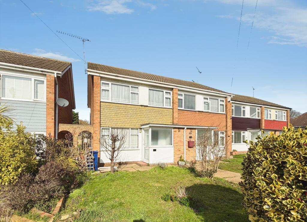 Main image of property: Waverley Gardens, Grays