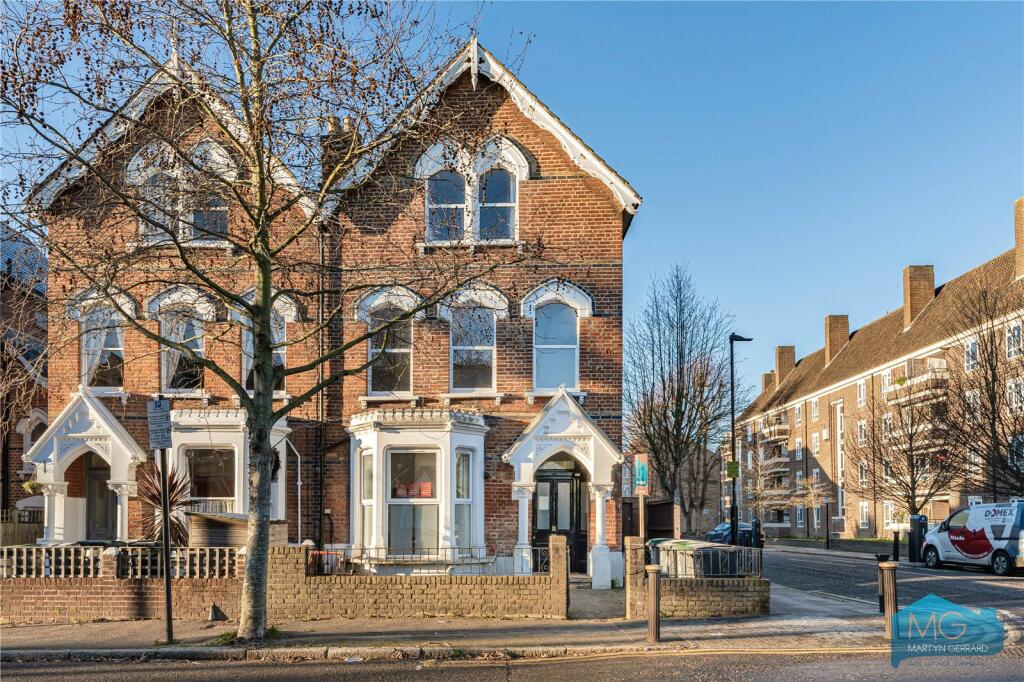 Main image of property: Oakfield Road, London, N4