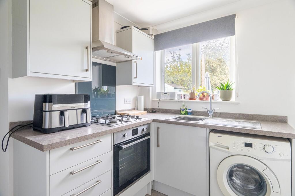 House in East Suffolk, Oulton Broad - View 3