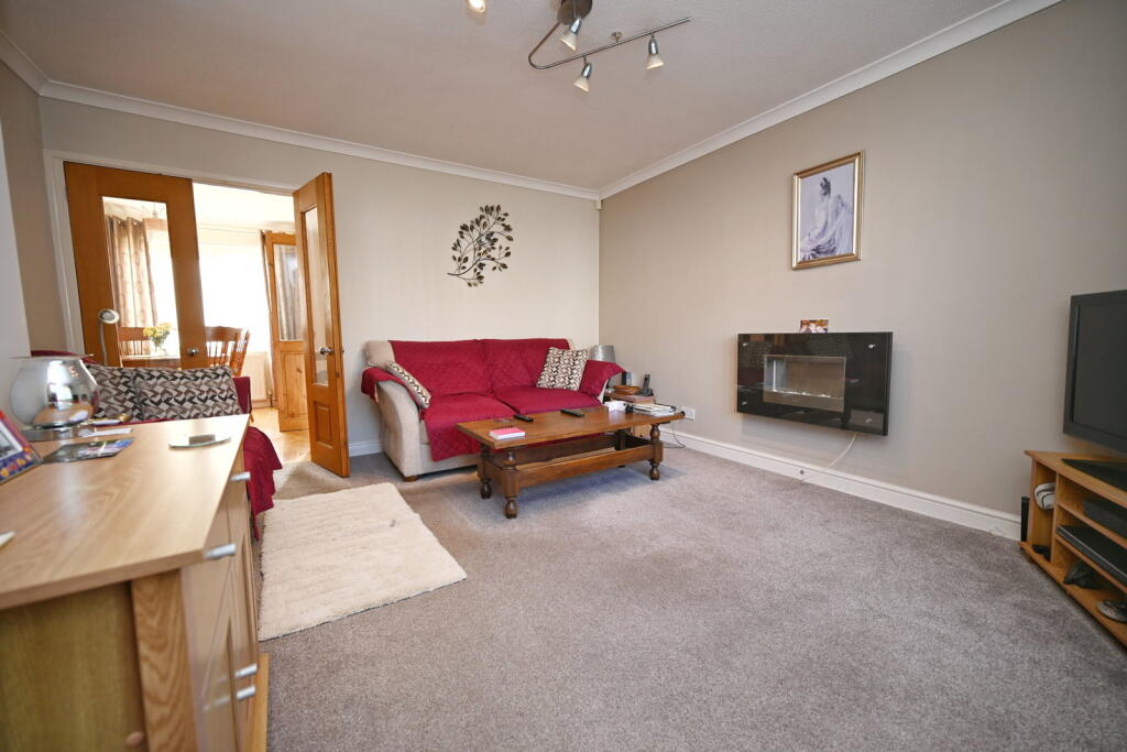 House in Barnsley, South Yorkshire - View 3