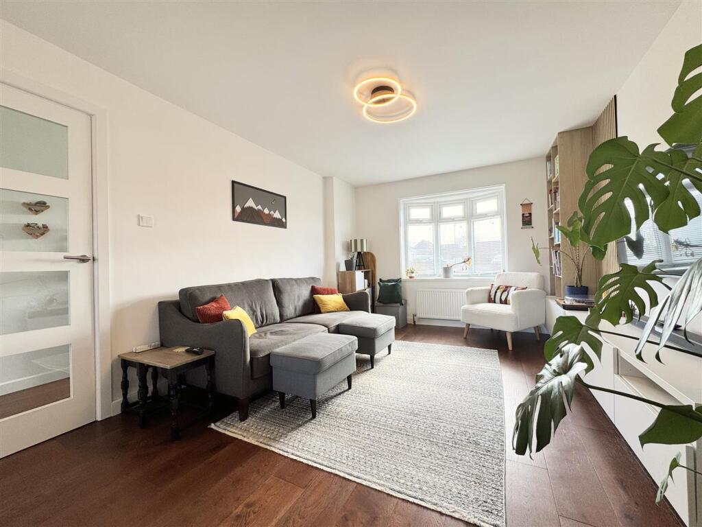 House in Truro - View 4