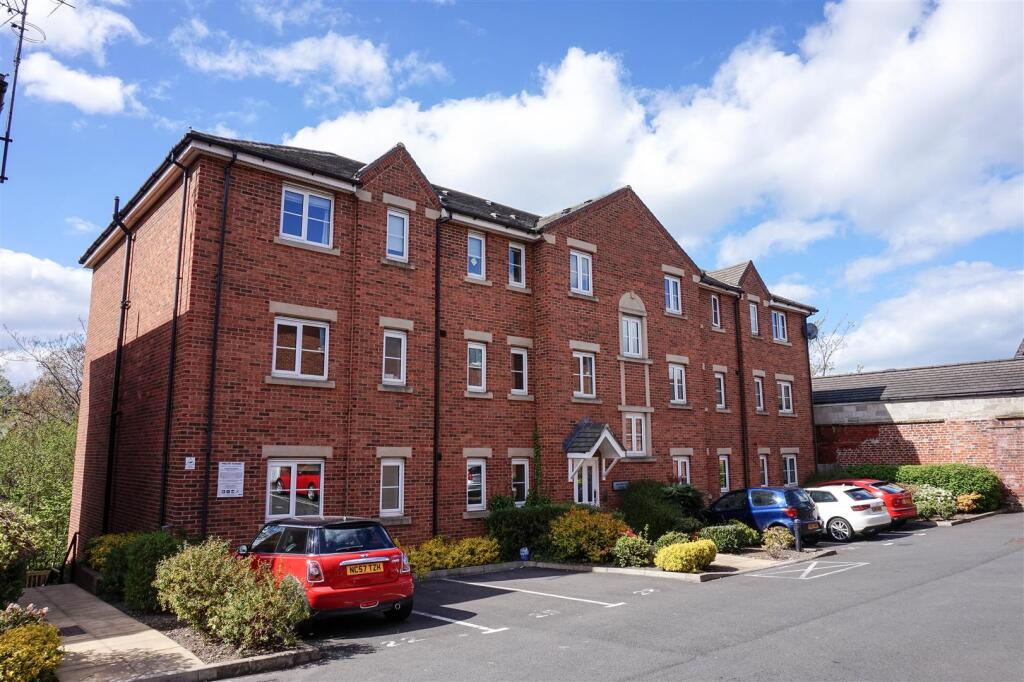 Main image of property: Abbots Mews, Cardigan Lane, Leeds