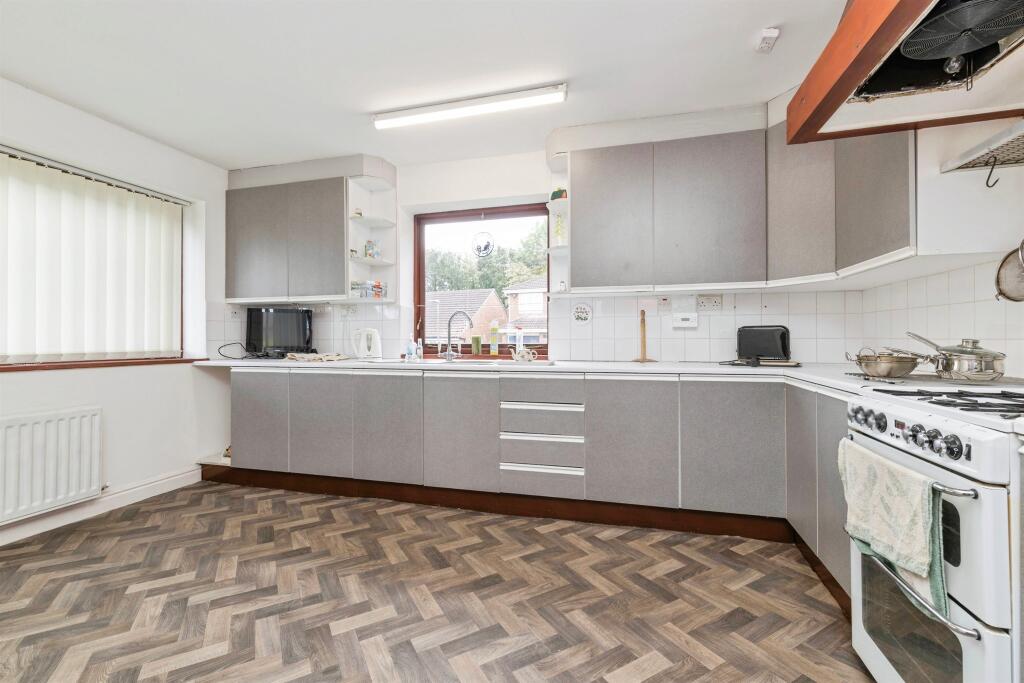 House in Stockton-on-Tees, Hartlepool - View 3