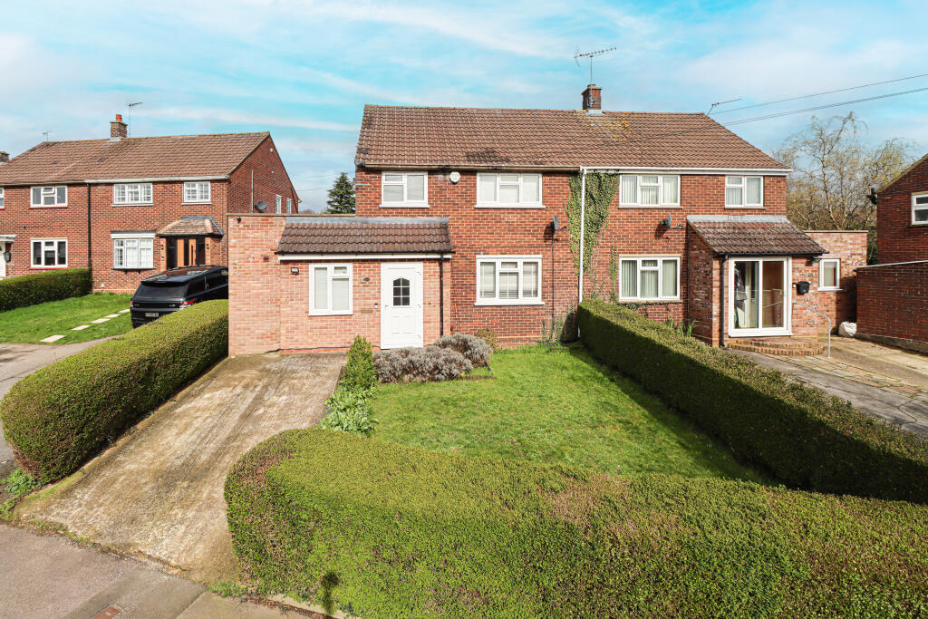 Main image of property: Snatchup, Redbourn, St. Albans, AL3